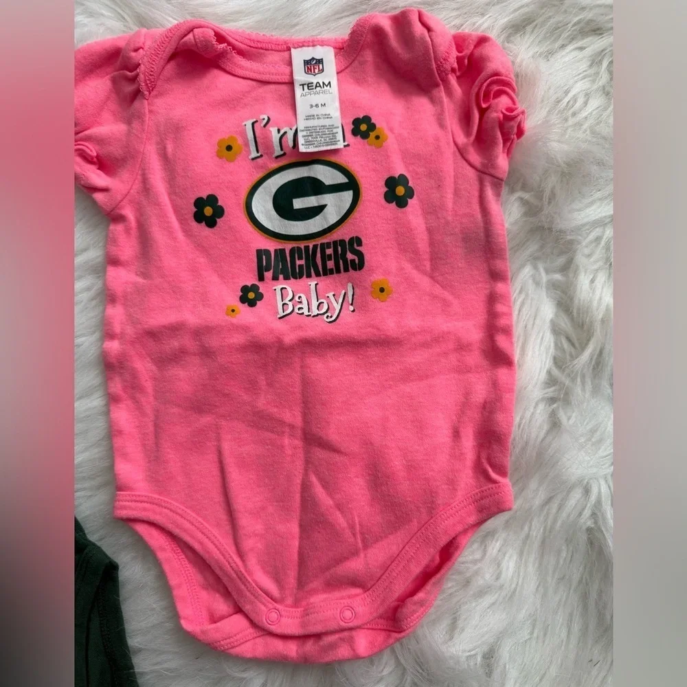 Bundle (2) NFL Packers Baby Onesie